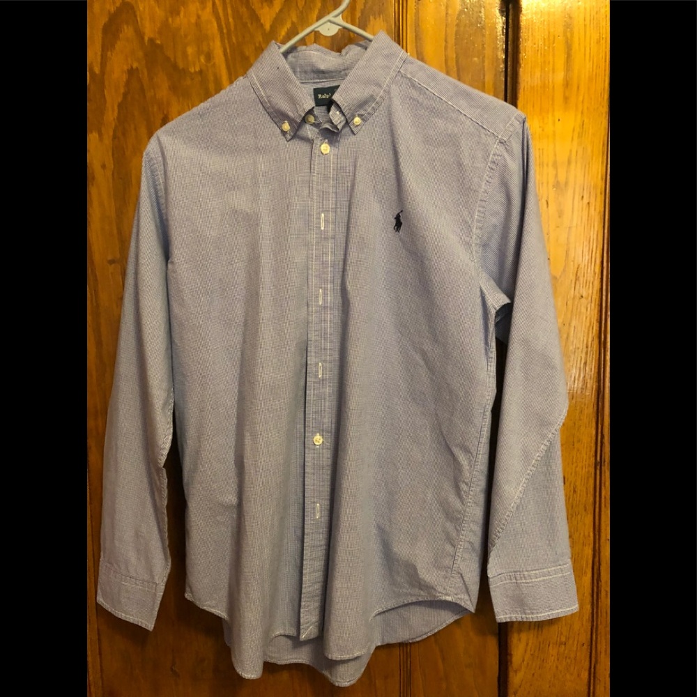 Only worn once! No stains or anything!